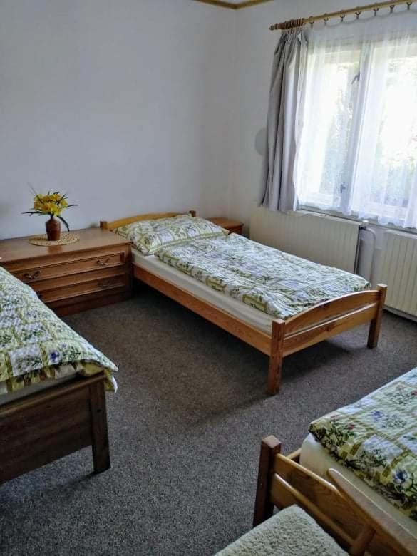 Guest House Kuks Екстер'єр фото