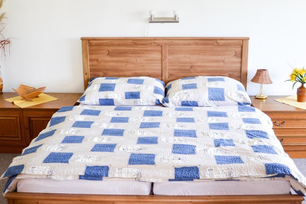 Guest House Kuks Екстер'єр фото